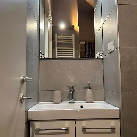 San Vitale Ottantatre