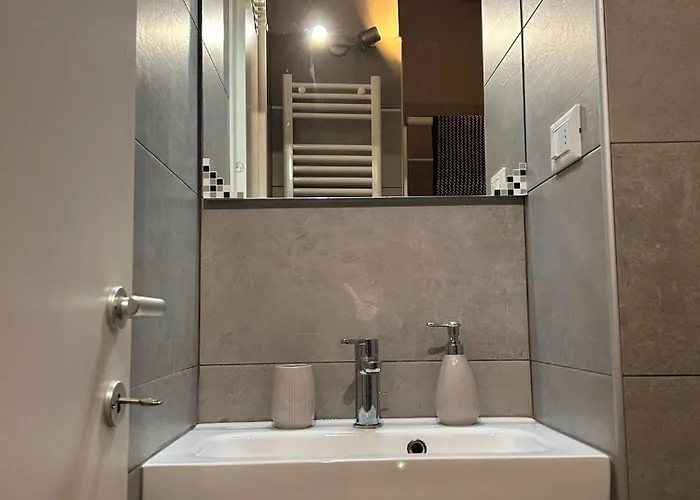 San Vitale Ottantatre