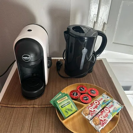 Bed and Breakfast San Vitale Ottantatre